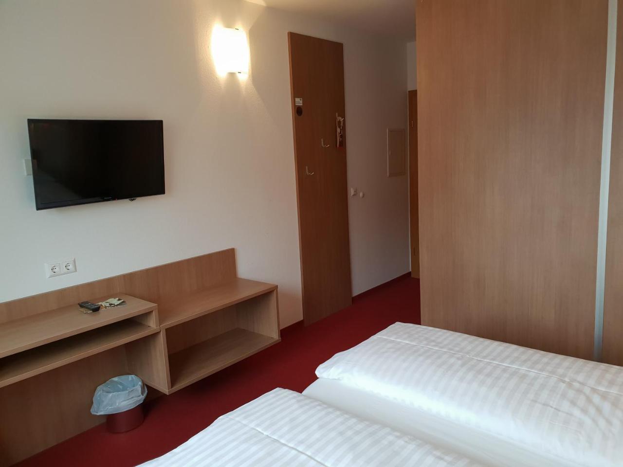 Fairsleep Motel Hainburg Hainburg an der Donau Kültér fotó